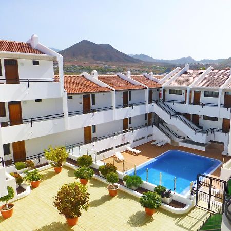 Stylish Flat And Pool With 3 Rooms, Sleeps 6, Los Cristianos Лос Кристианос Экстерьер фото